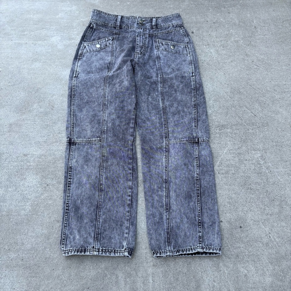 BDG Women's Washed Gray Straight Leg Jeans